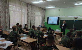 Быкова Анастасия Владимировна провела встречу с учащимся кадетской школы